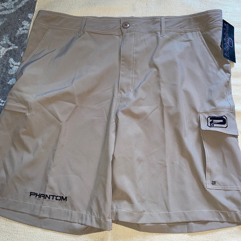 Phantom Limit Series Performance Fishing Shorts Kaki Size 40